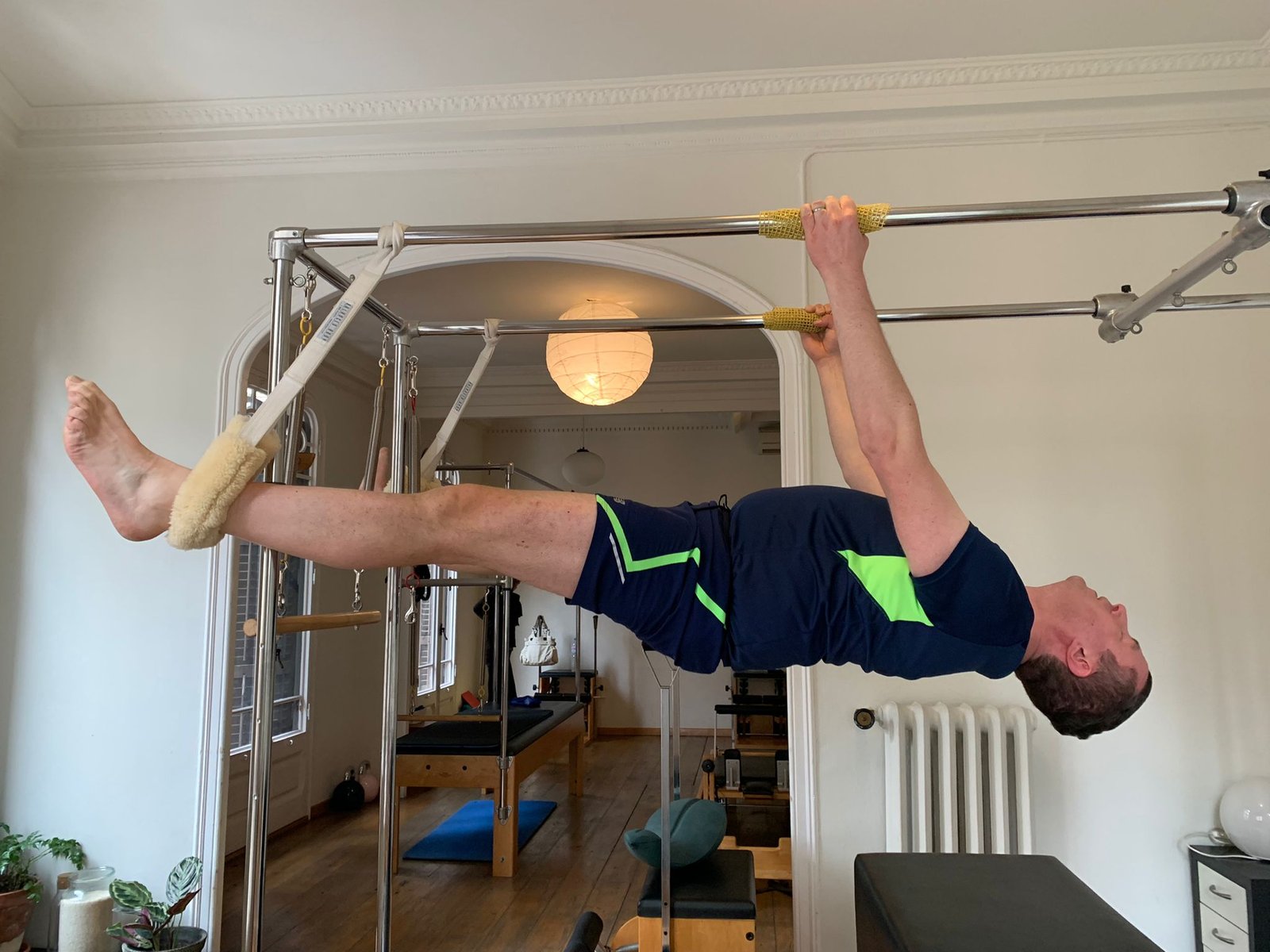Russell Hanging